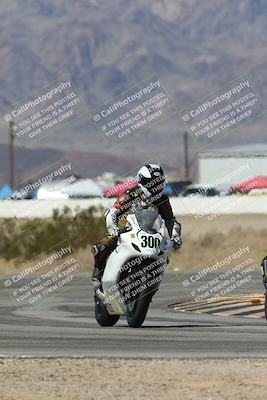 media/Oct-05-2025-CVMA (Sun) [[beeef4f201]]/Race 6-Formula Twins-Formula 40 UL/